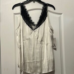 Elegant Worthington White and Black Lace Trim Tank Top
